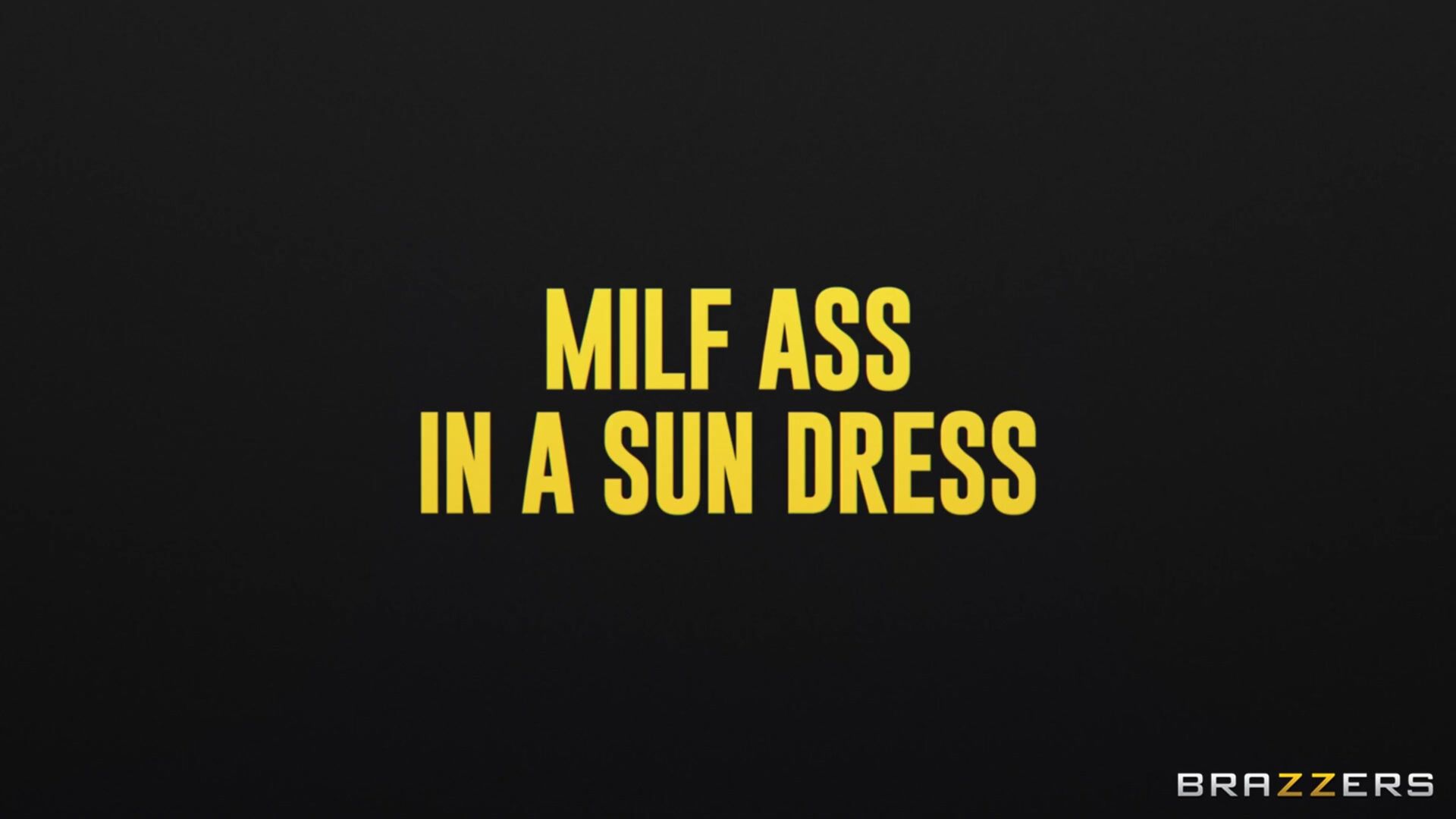 Milf Ass In A Sun Dress