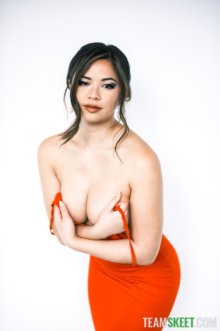 Ripe for the Taking Part 1: Scarlett’s