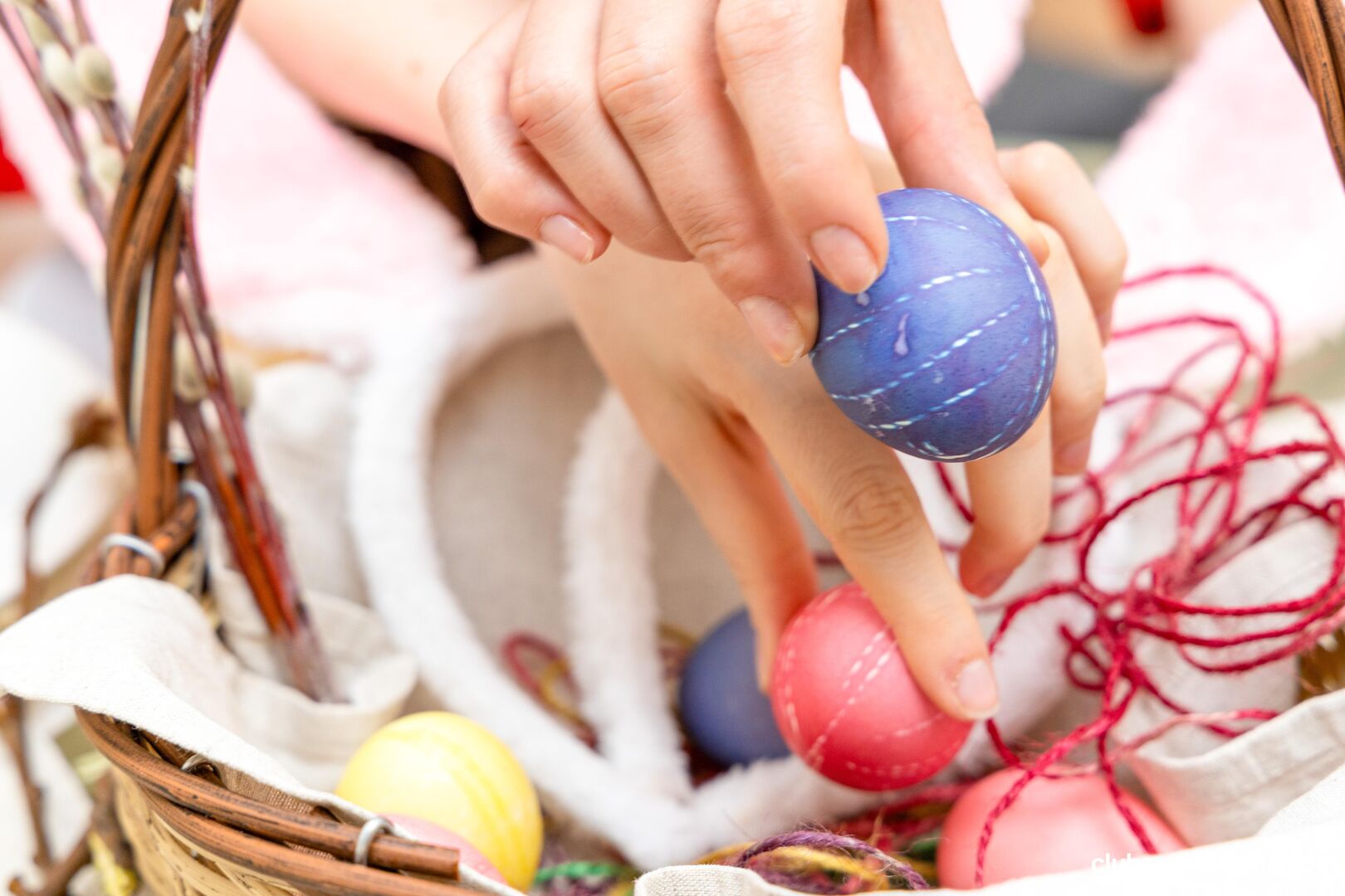 Easter lesbian lovers