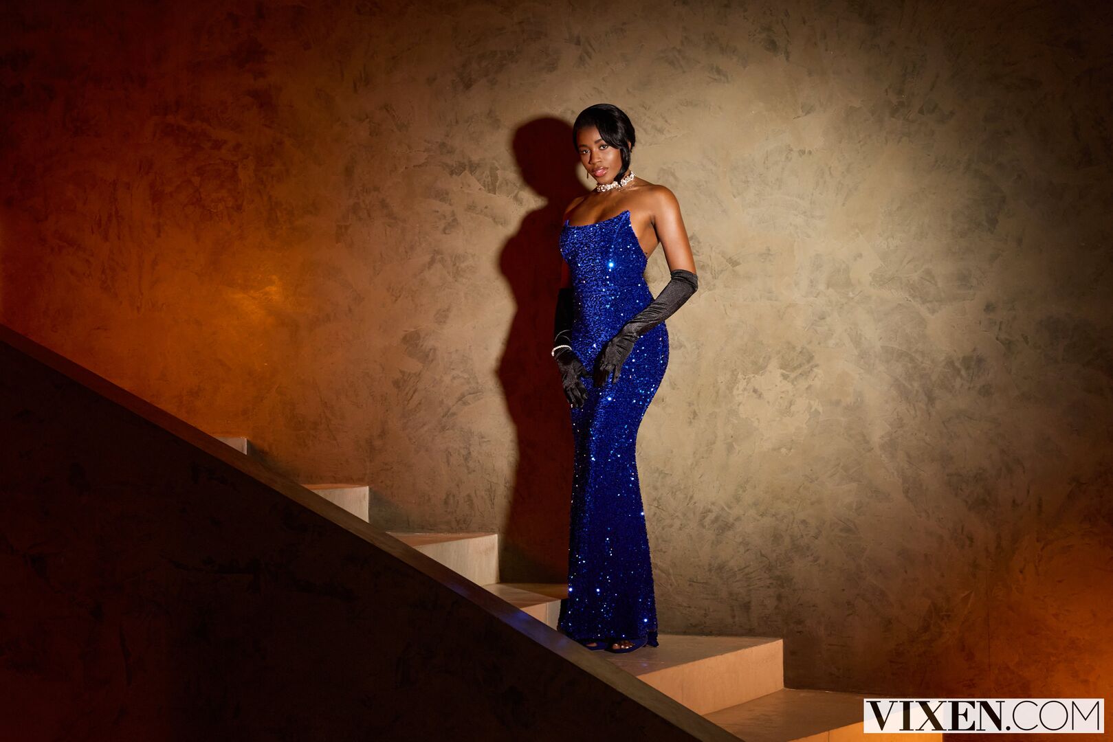 Sultry Singer Nicole Seduces Her Longtime Crush