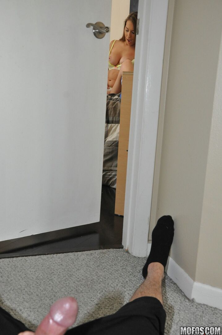Busty Camgirl Fucks Voyeur