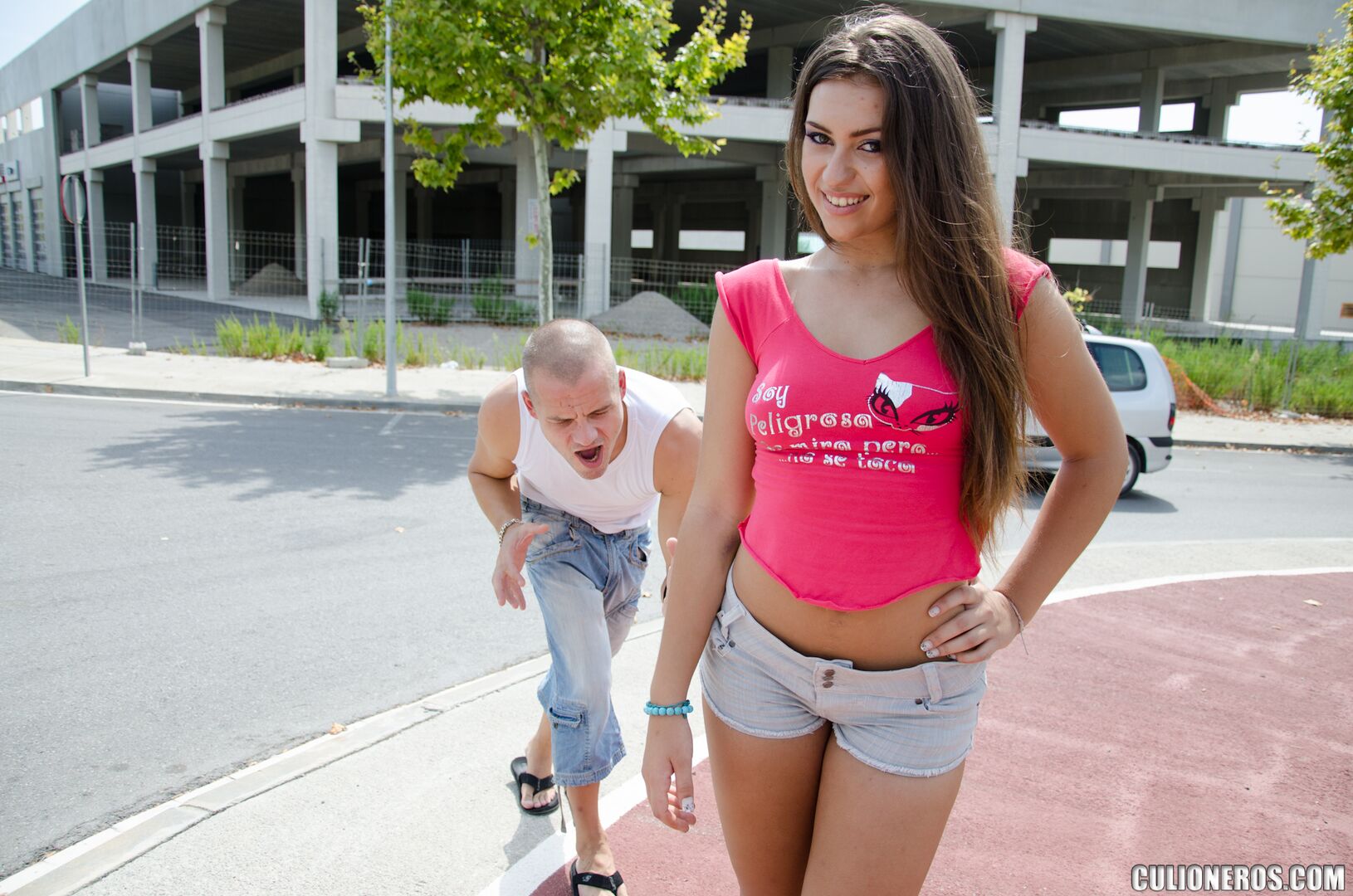 Girl gets ditched after banging