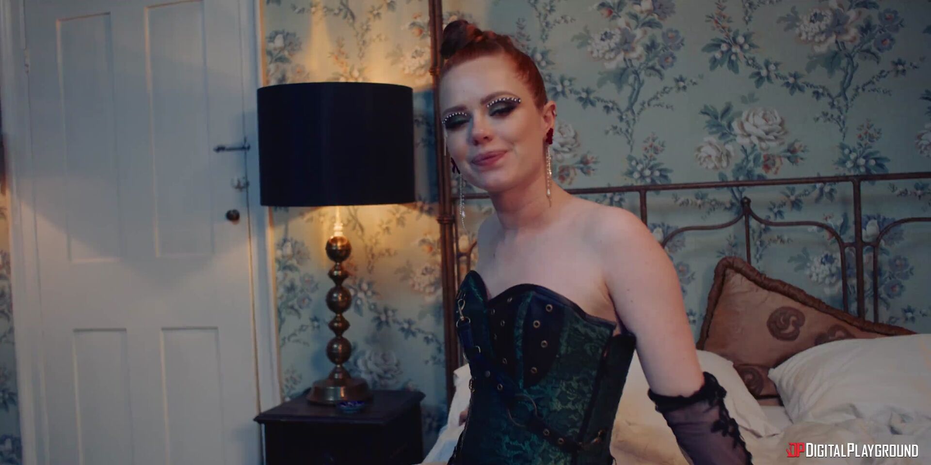 Scandalous - Scene 1 1504
