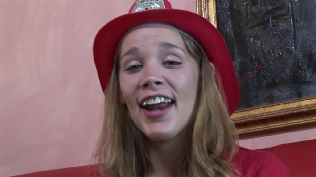Teen HDVB051
