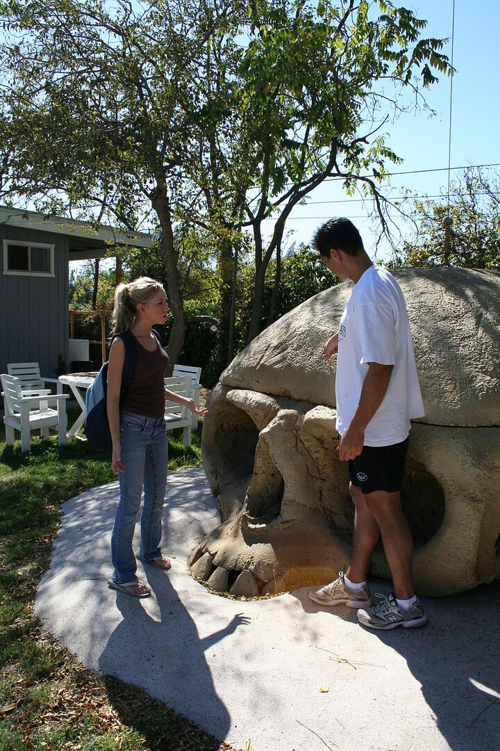 Madison Scott Gets A Facial In The Hot Tub