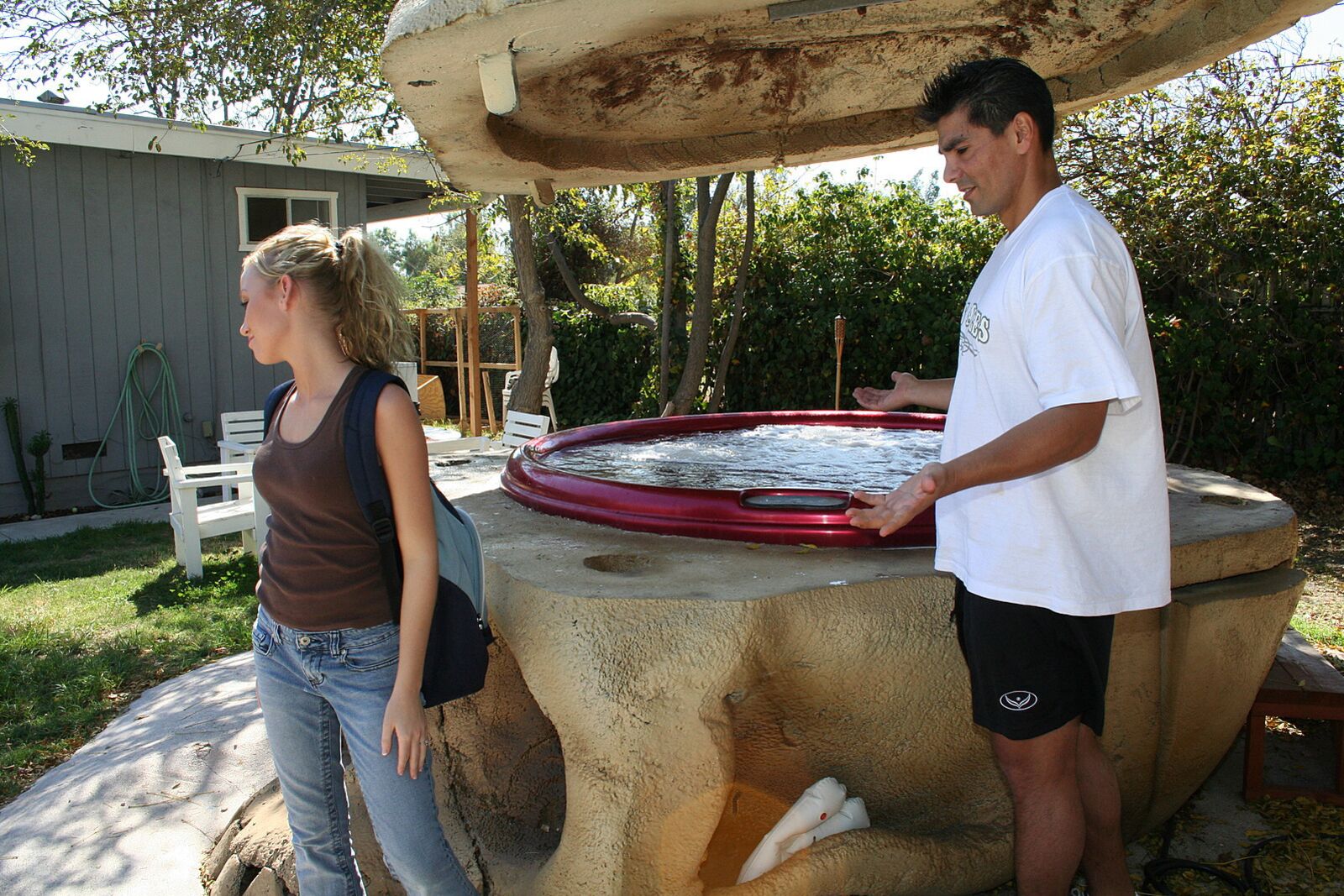Madison Scott Gets A Facial In The Hot Tub