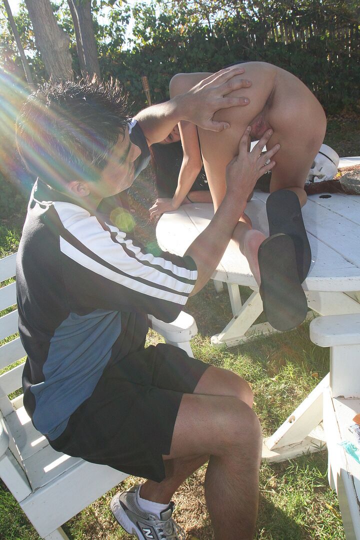Sergio And Marissa Mendoza Get It On Outside