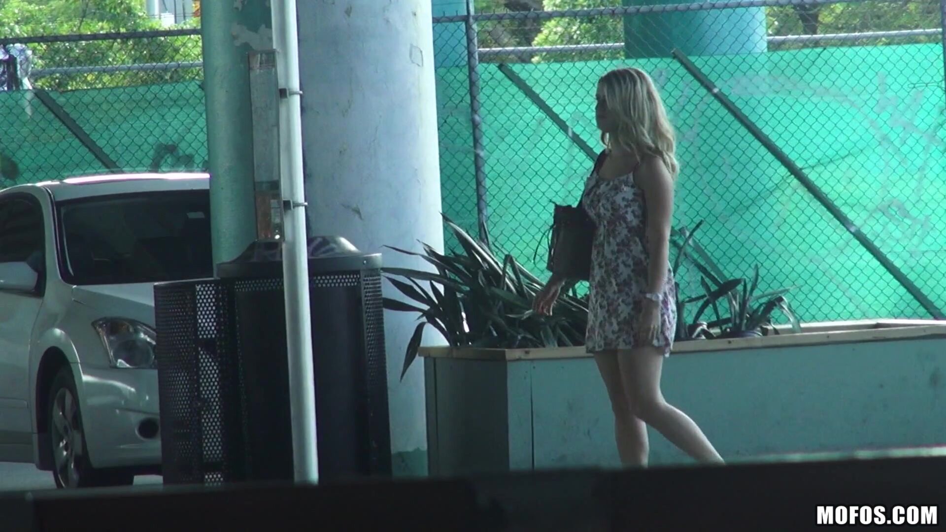 Blonde Gets Nailed on Camera