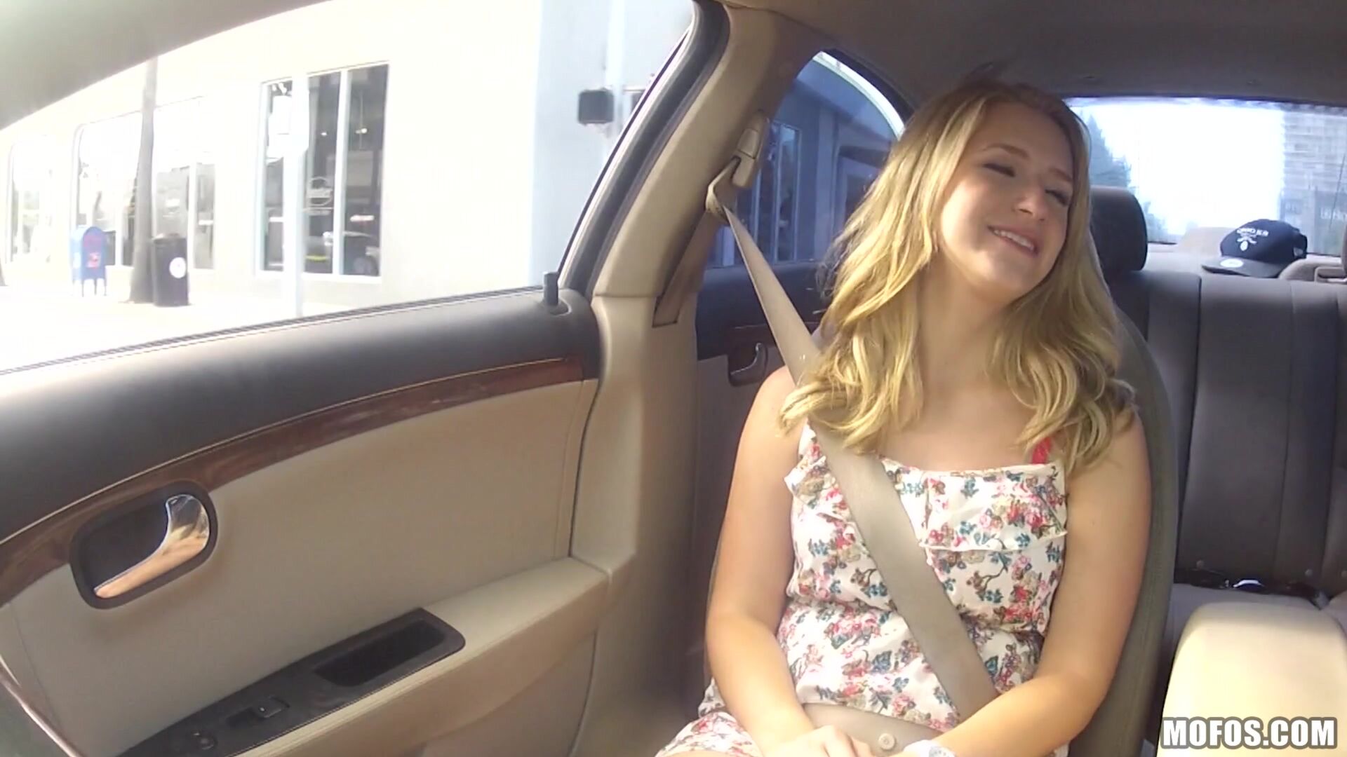 Blonde Gets Nailed on Camera
