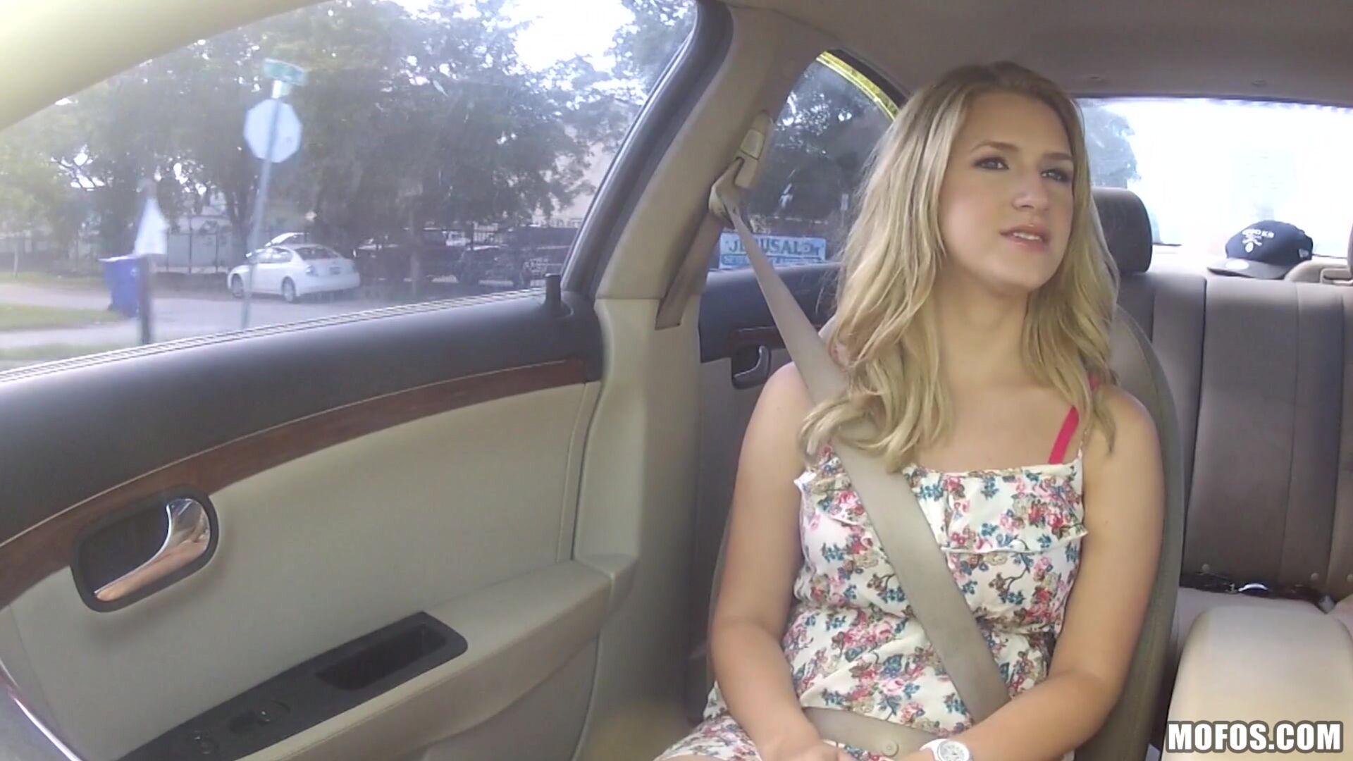 Blonde Gets Nailed on Camera