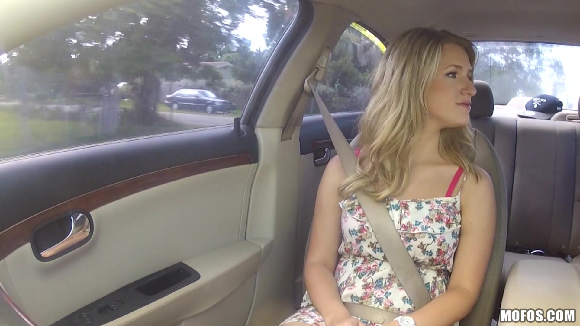 Blonde Gets Nailed on Camera