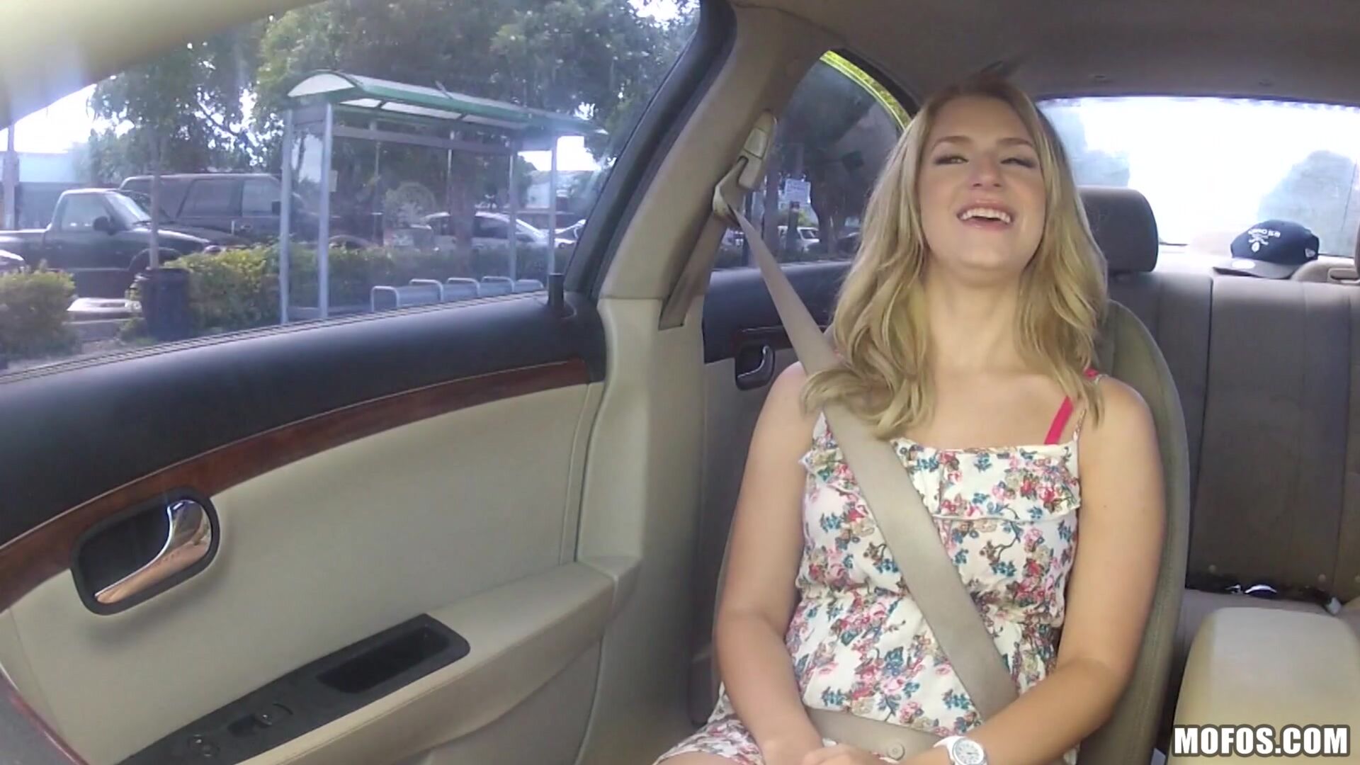 Blonde Gets Nailed on Camera