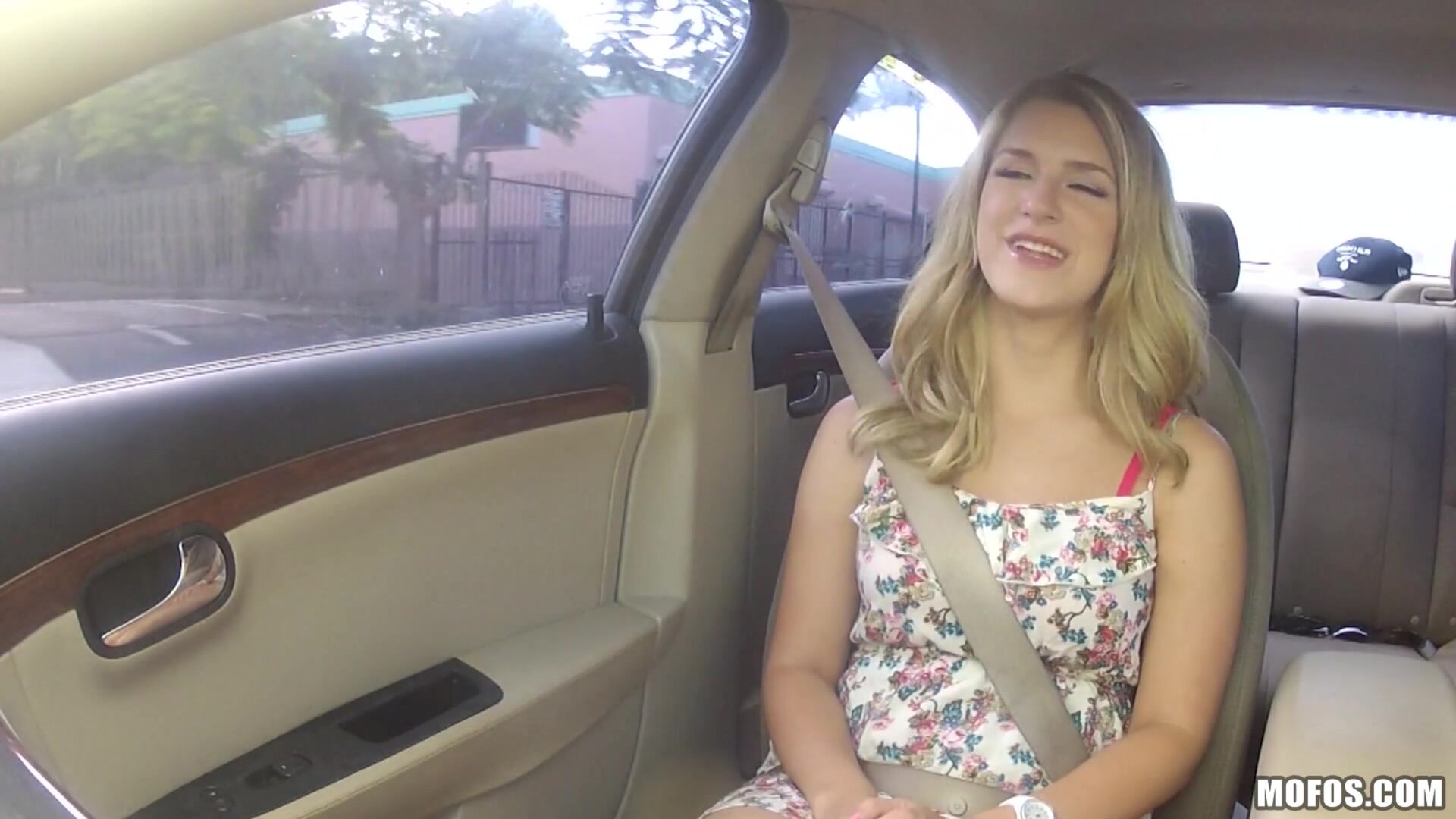 Blonde Gets Nailed on Camera