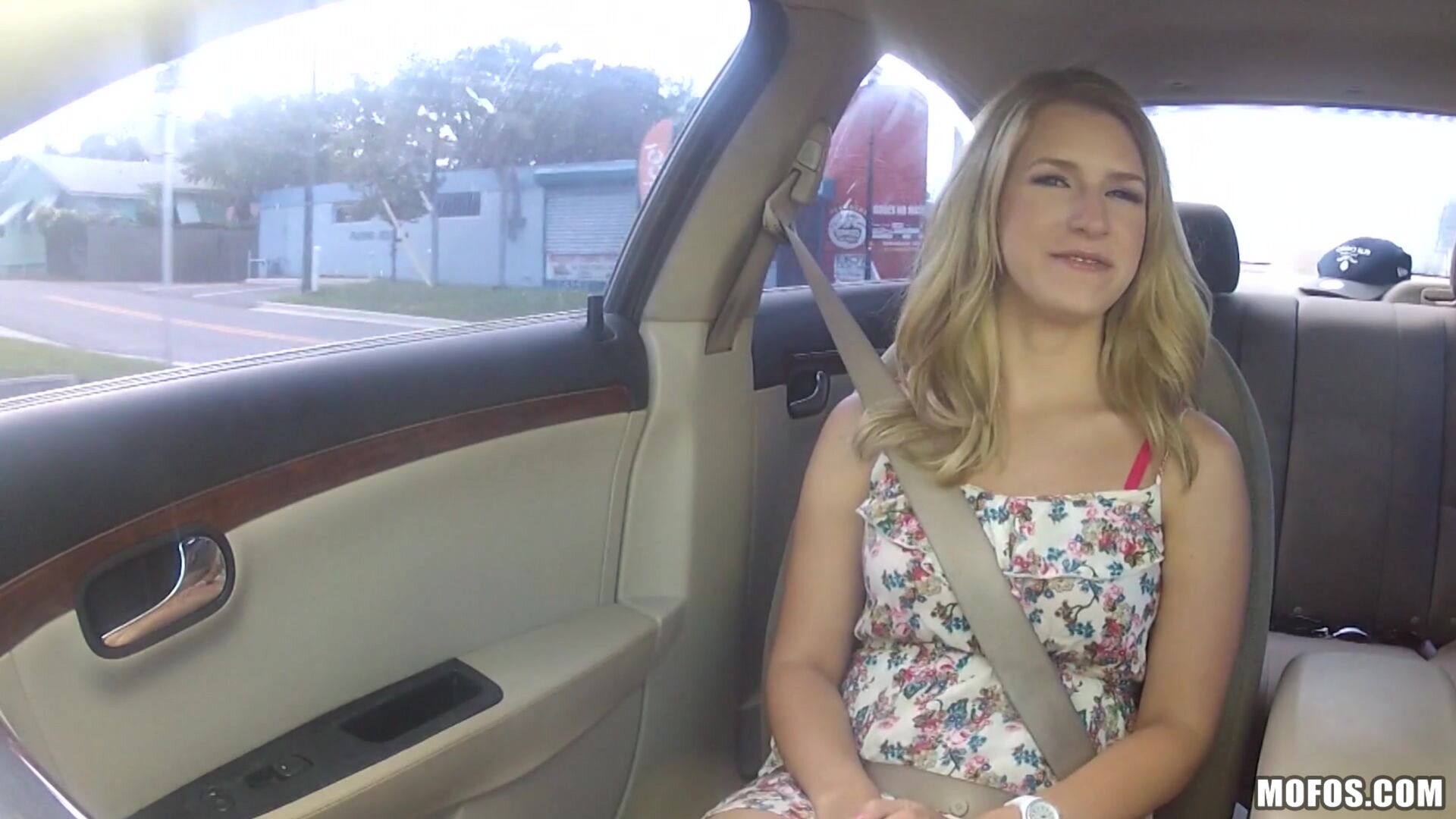 Blonde Gets Nailed on Camera