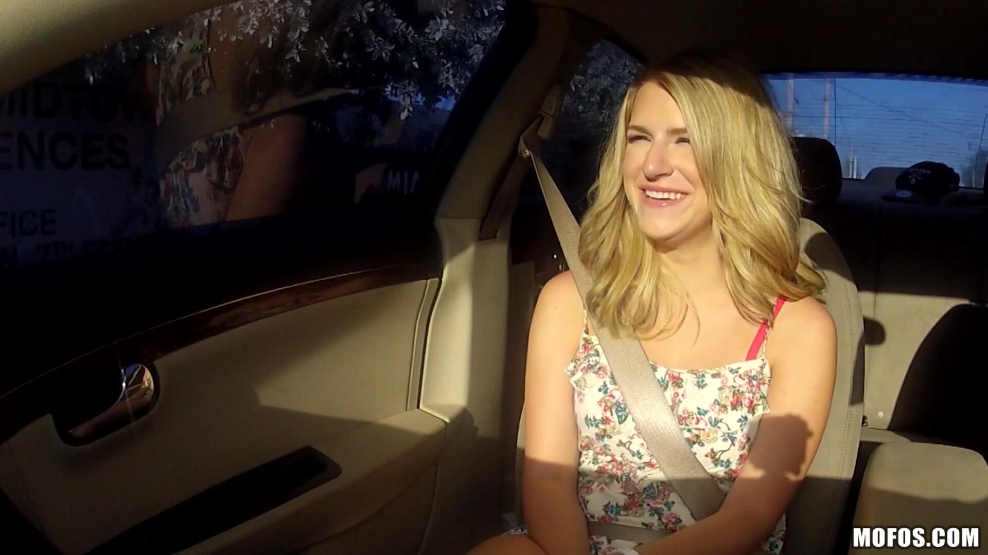 Blonde Gets Nailed on Camera