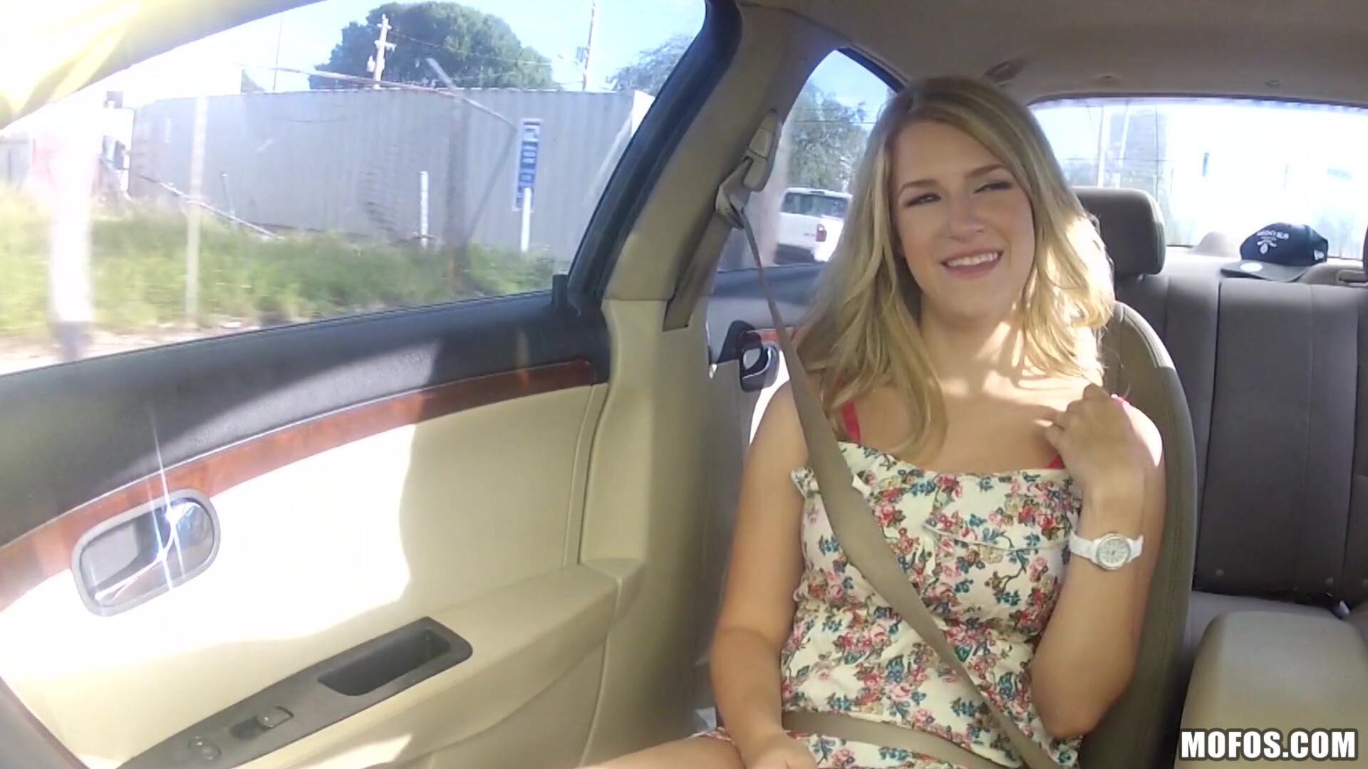 Blonde Gets Nailed on Camera