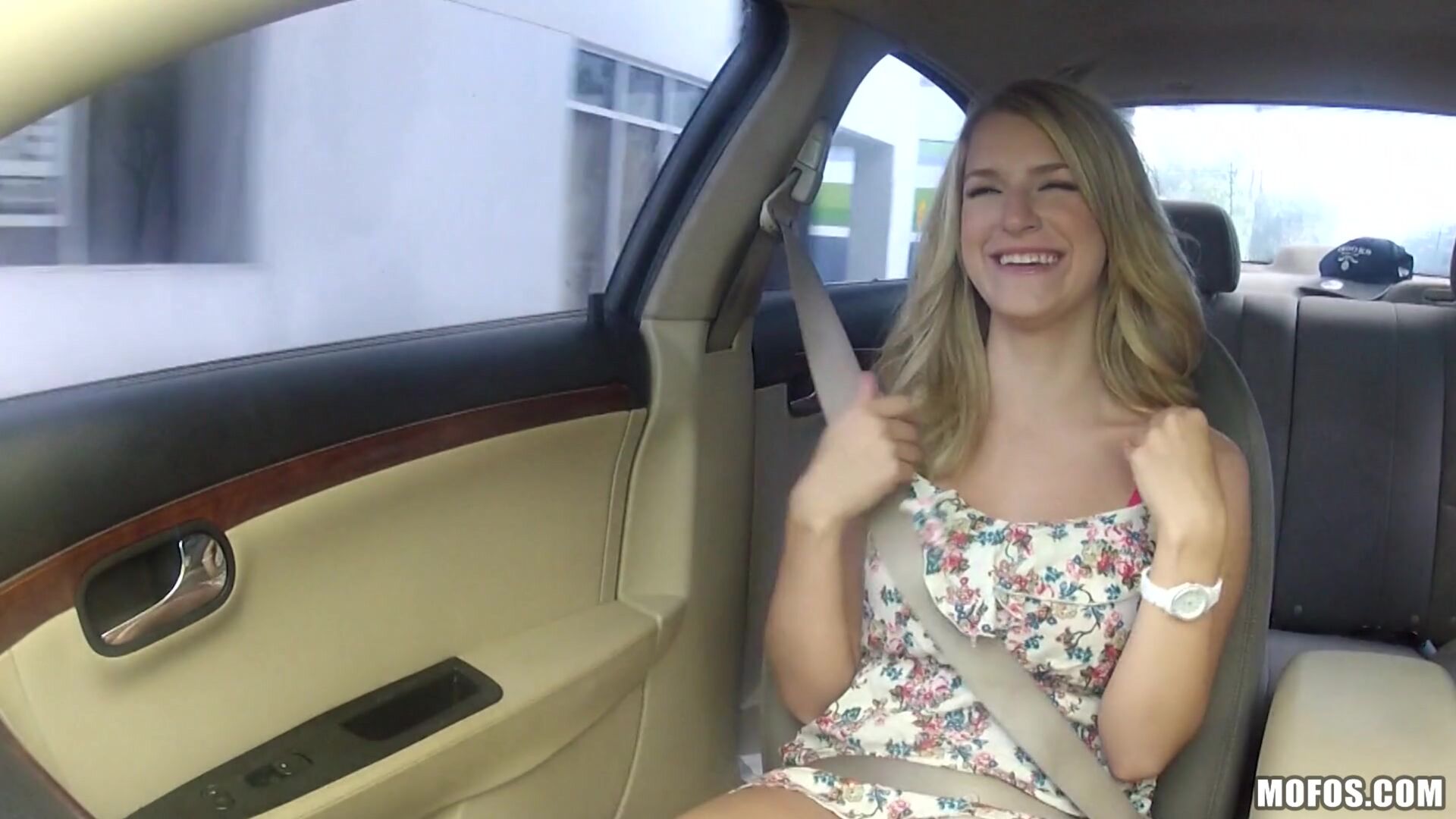 Blonde Gets Nailed on Camera