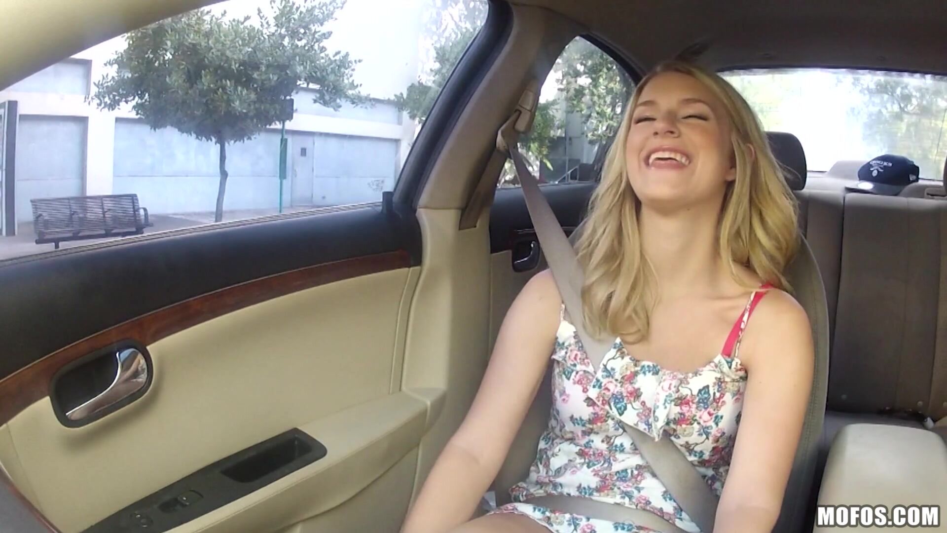 Blonde Gets Nailed on Camera