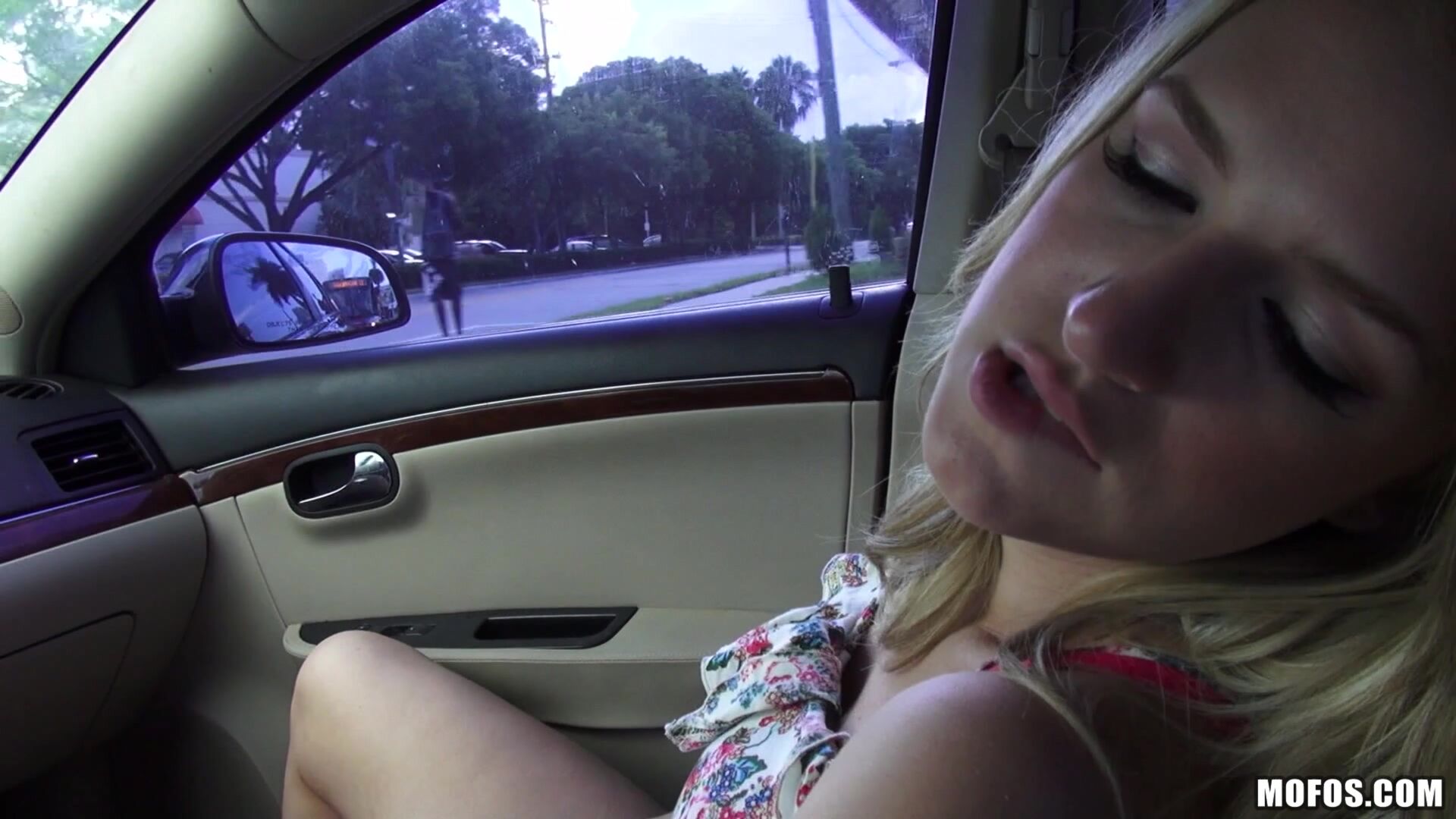 Blonde Gets Nailed on Camera