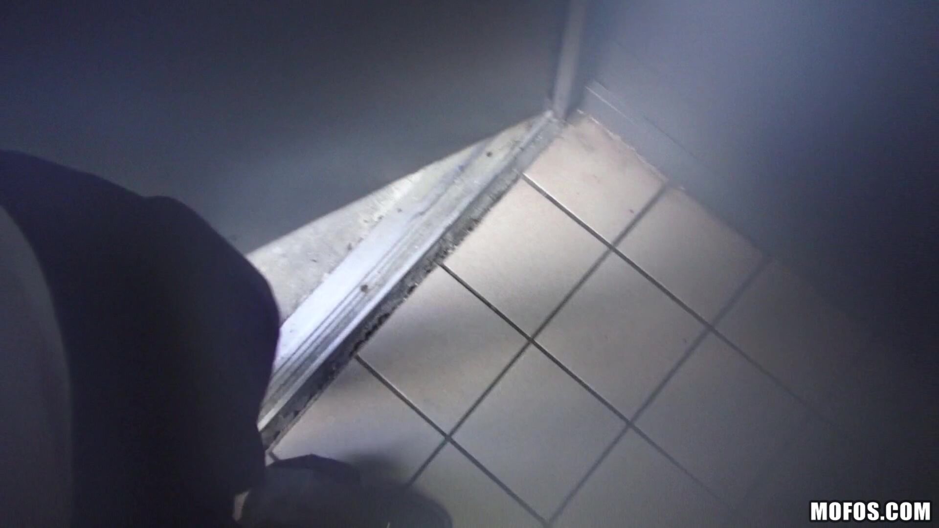 Blonde Gets Nailed on Camera
