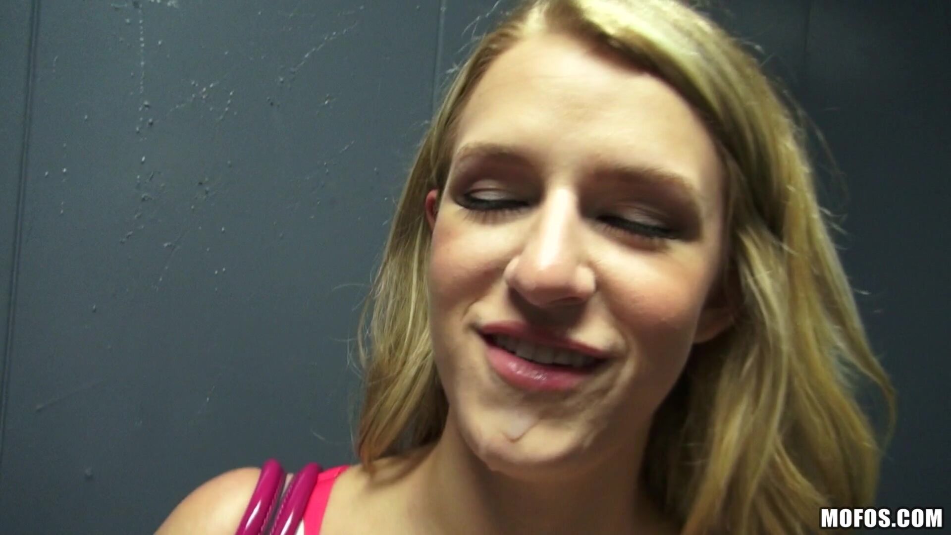 Blonde Gets Nailed on Camera