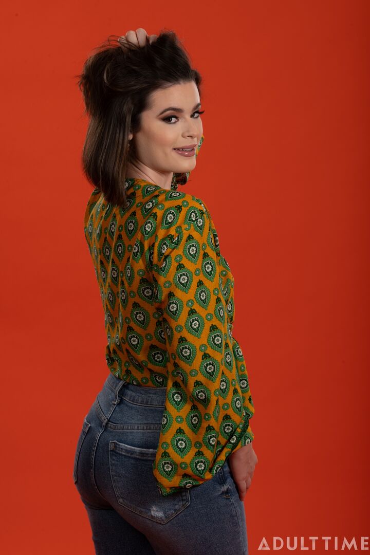 Up Close with Dharma Jones