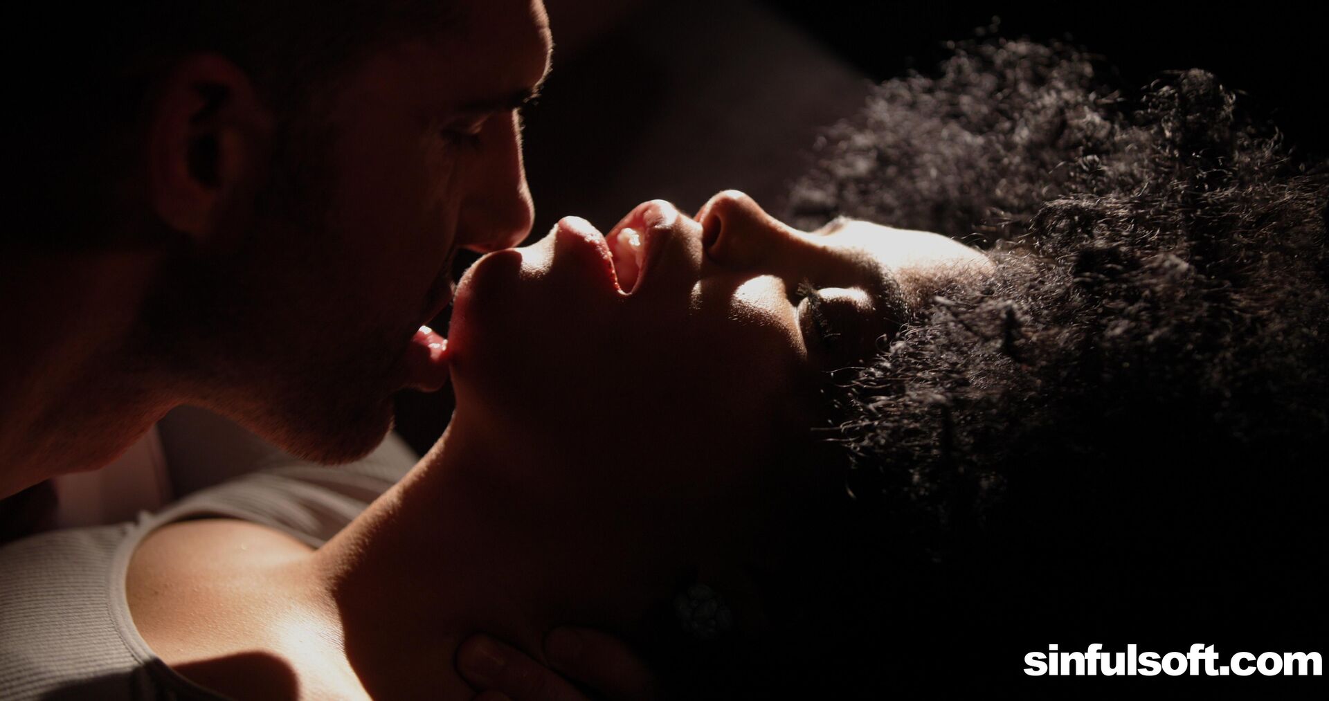 Kiss... don't Tell 3