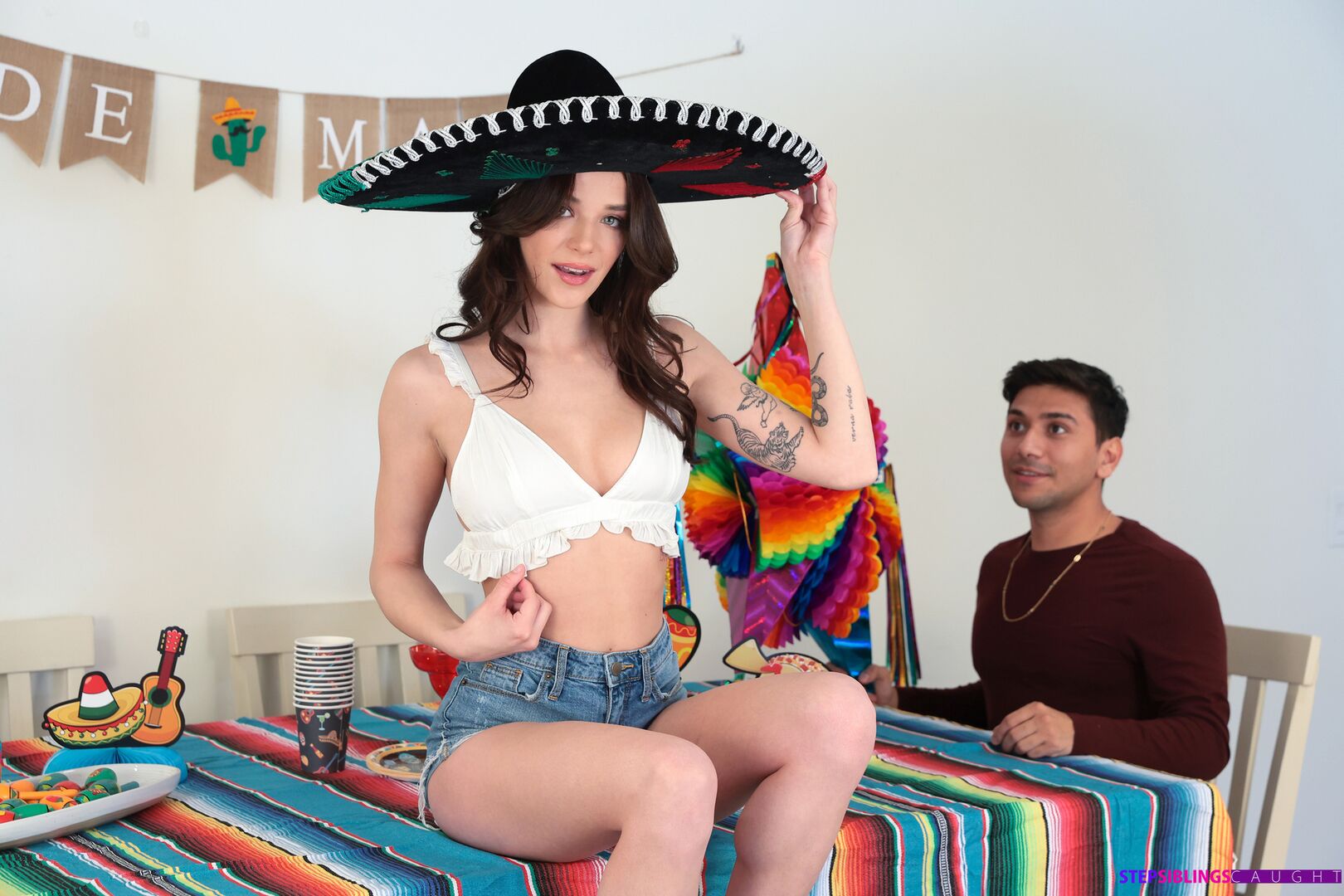 Let Me Stuff Your Pinata Stepsis - S26:E4