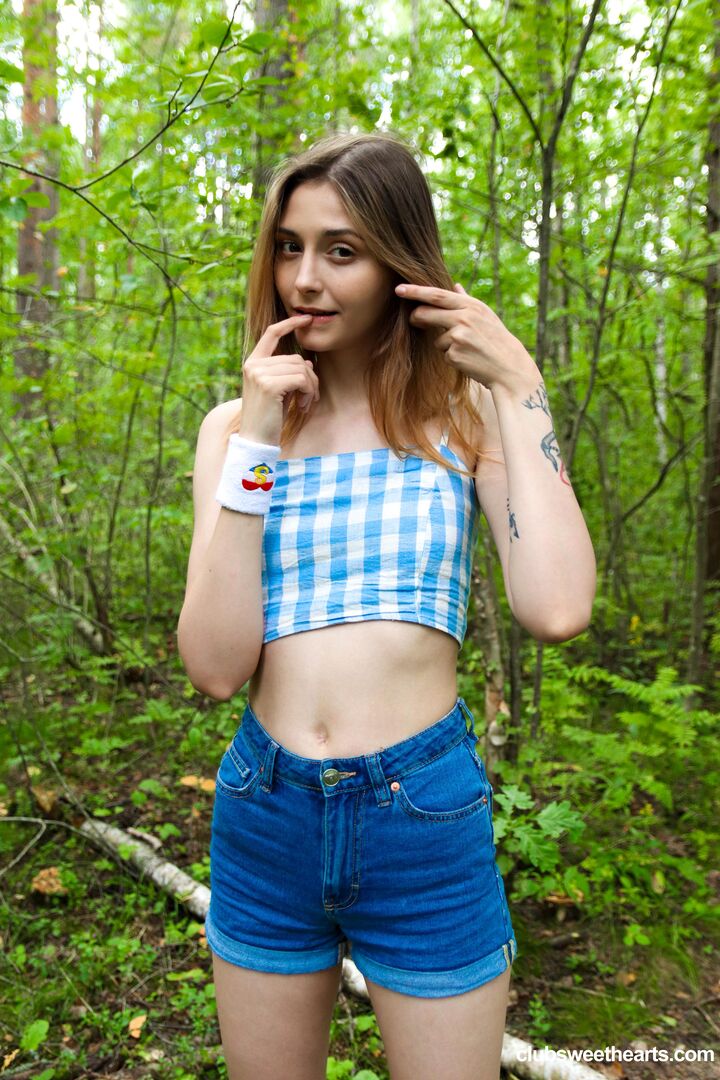 Funky rubbing in nature