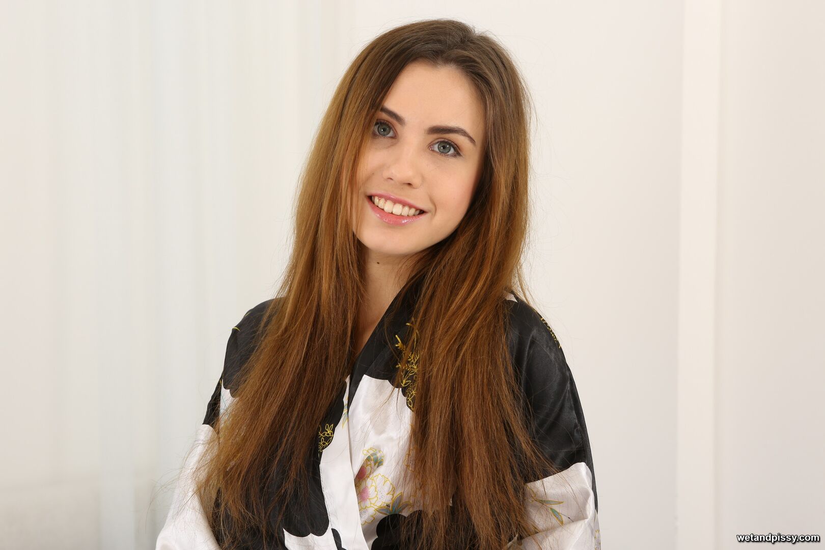 ELLA ROSA — ELLA ROSA 2217