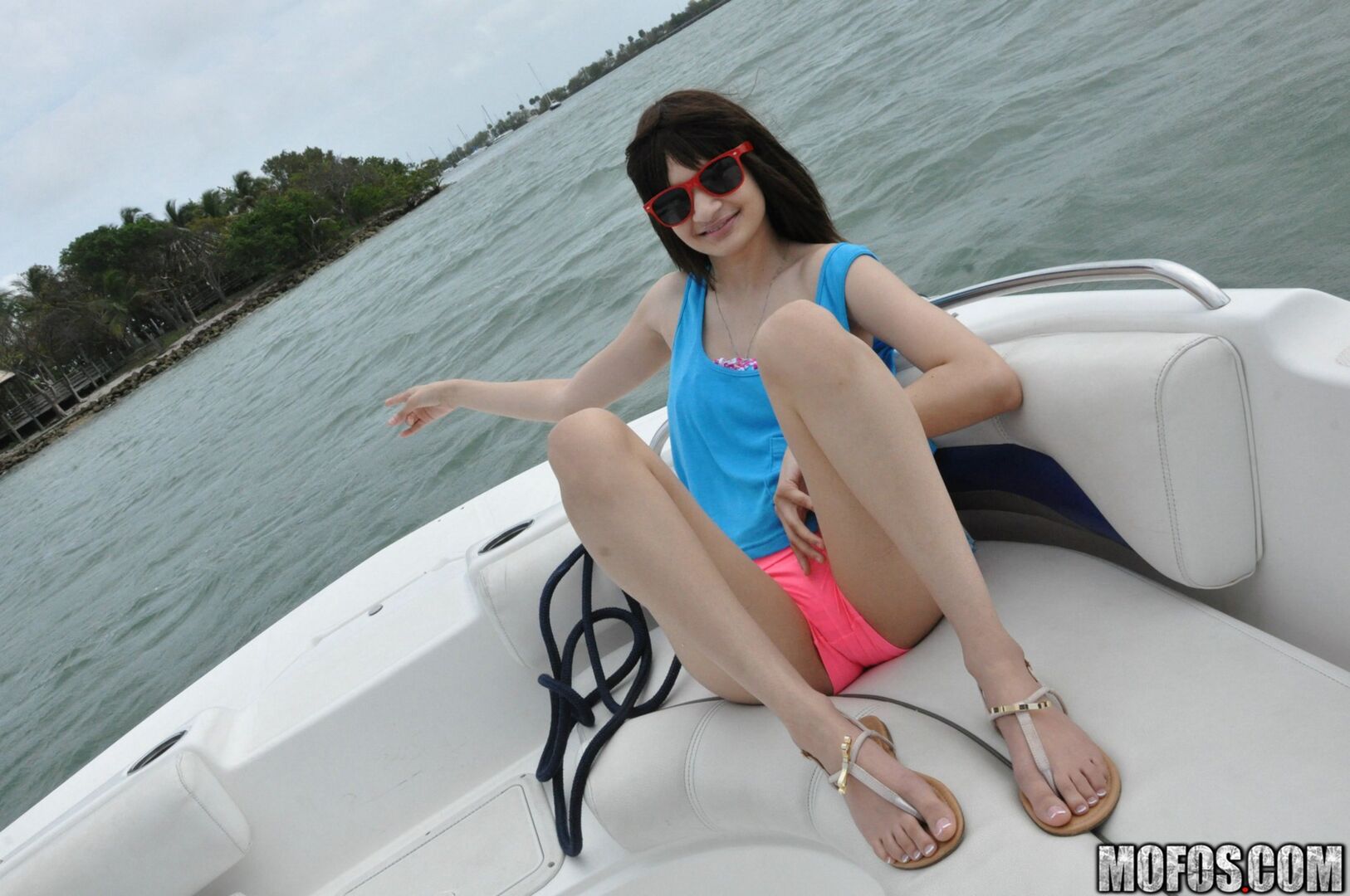 Outdoor Sex With Amateur Latina