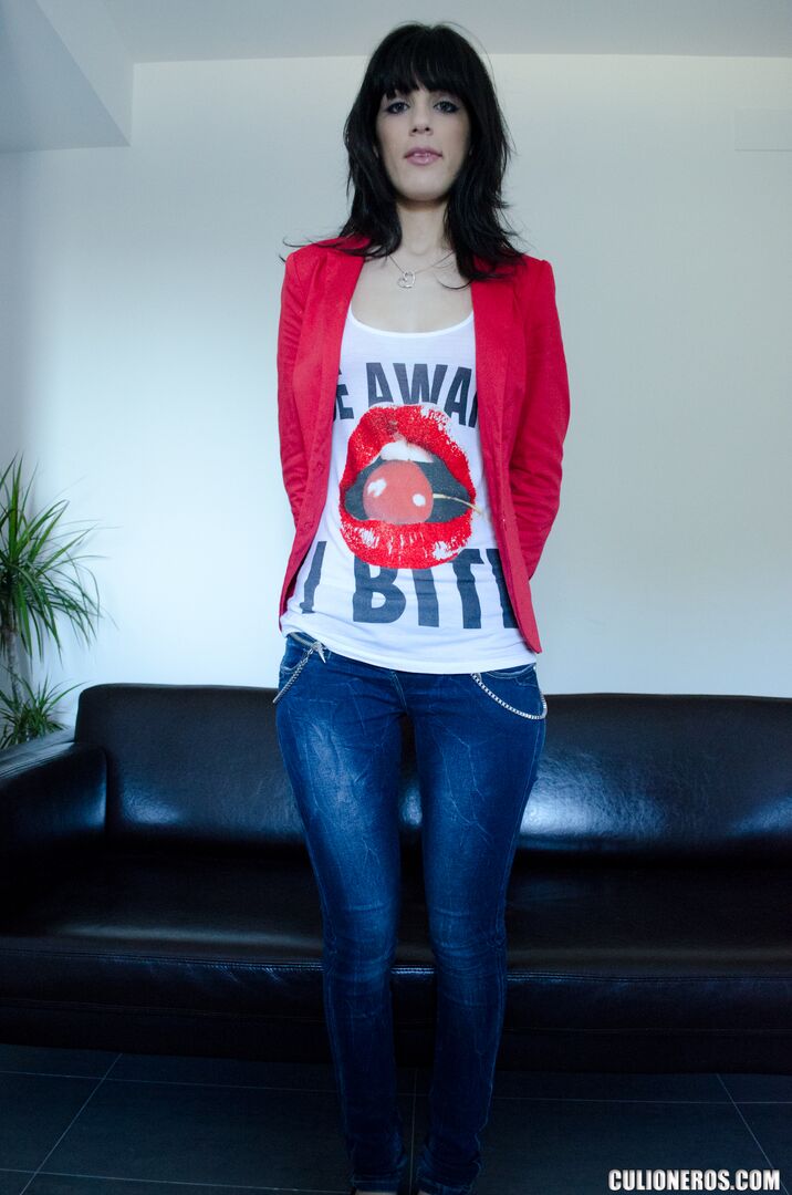 Slim girl comes in for a casting