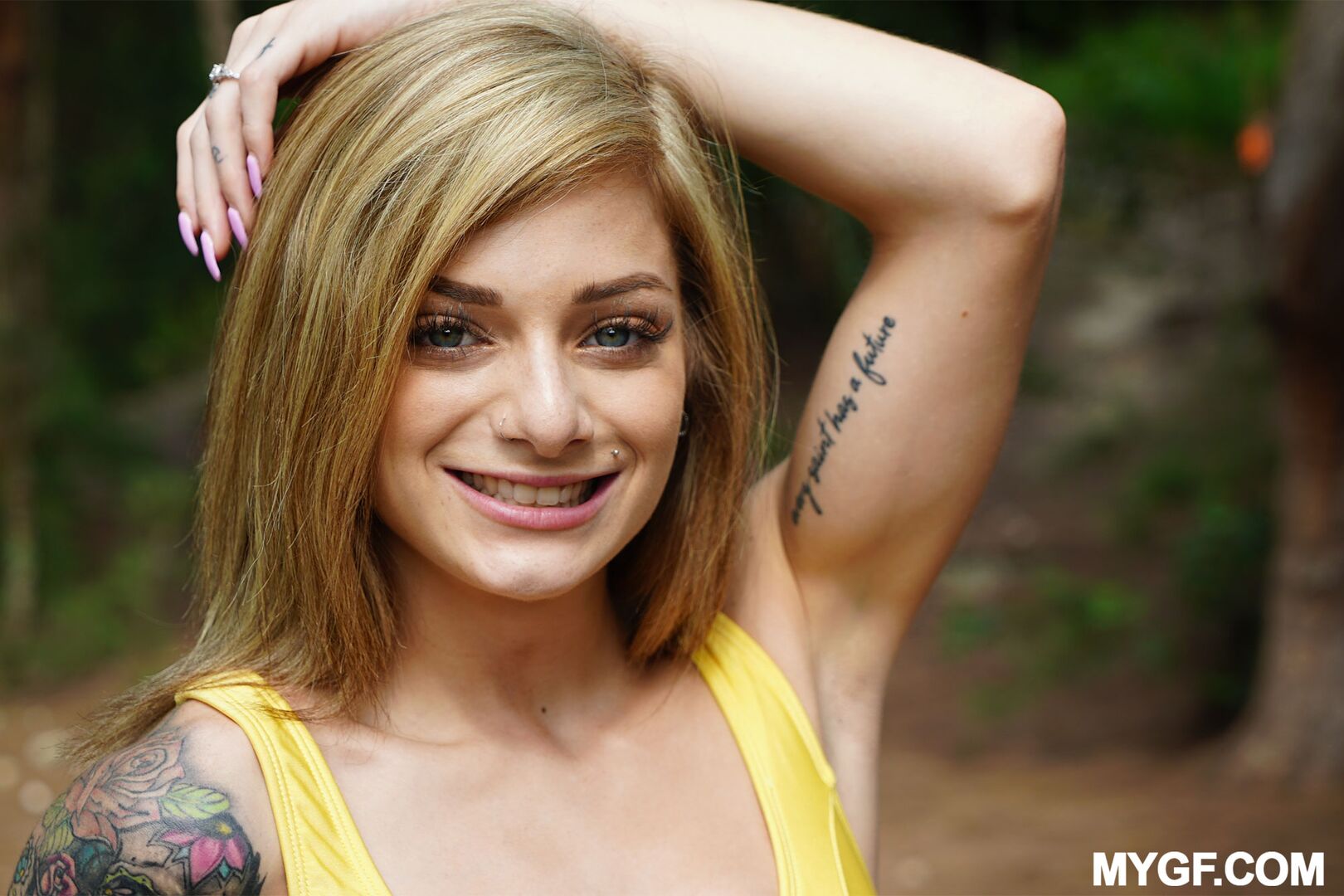 Roxy Ryder’s Nature Fuck Sesh