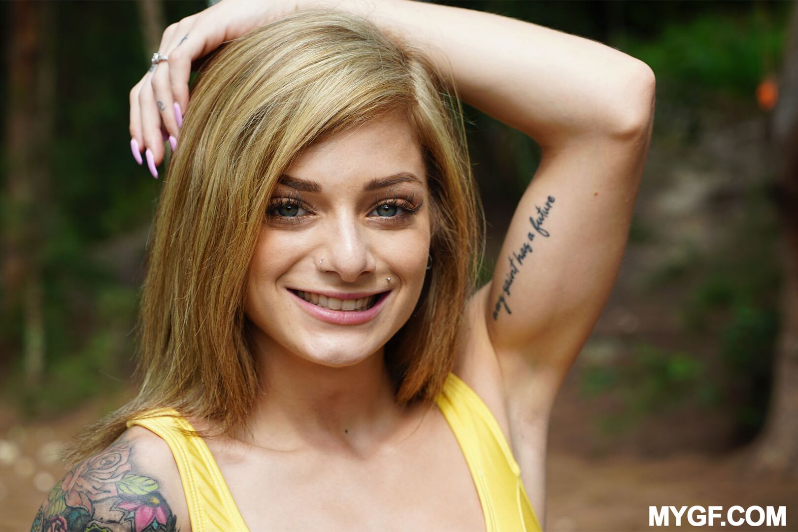 Roxy Ryder’s Nature Fuck Sesh