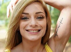 Roxy Ryder’s Nature Fuck Sesh