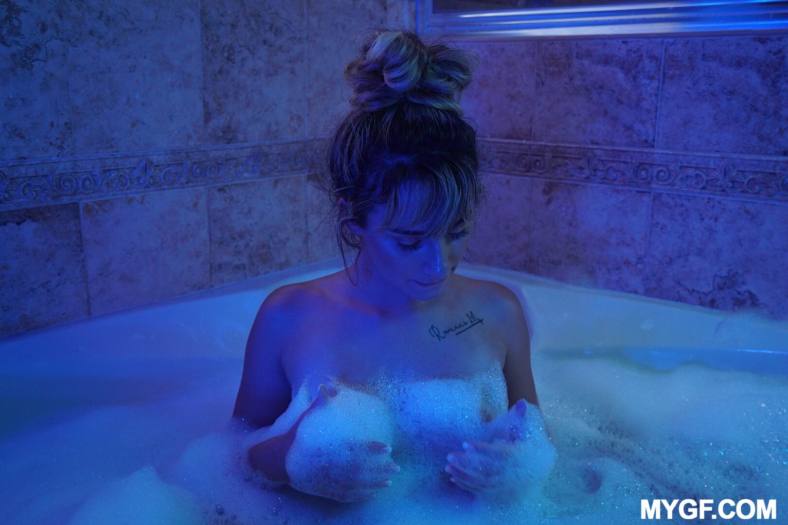 Anna Mae’s Bath Time Fun