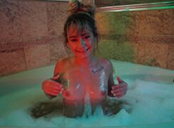 Anna Mae’s Bath Time Fun