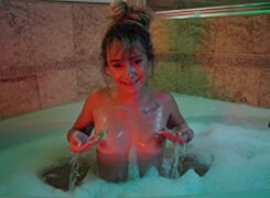 Anna Mae’s Bath Time Fun