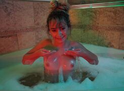 Anna Mae’s Bath Time Fun