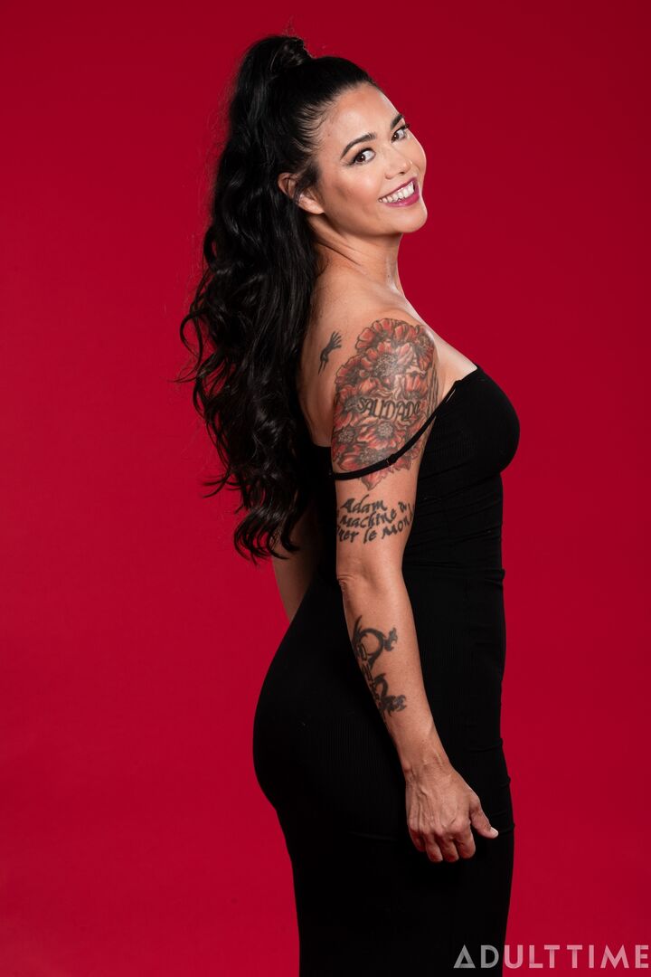 Up Close With Dana Vespoli