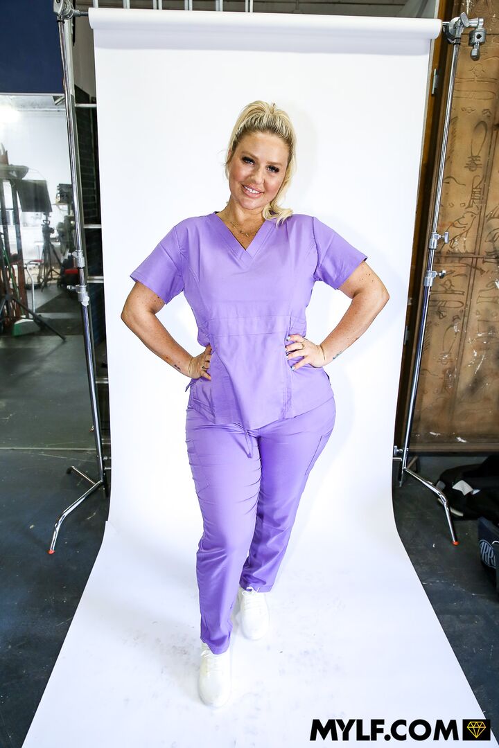 Don’t Fear the Hot Dentist