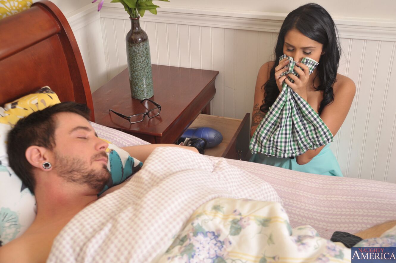 Giselle Mari fucking in the bedroom with her black hair