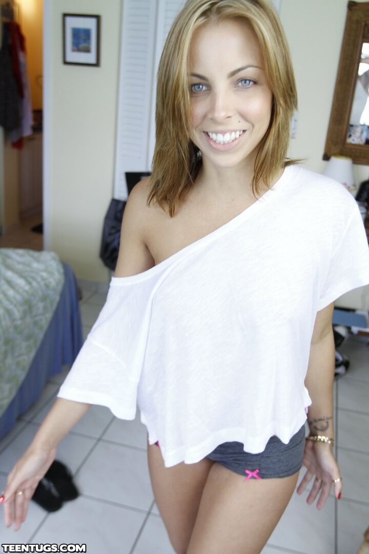Krystal Banks, Slacker Jacker
