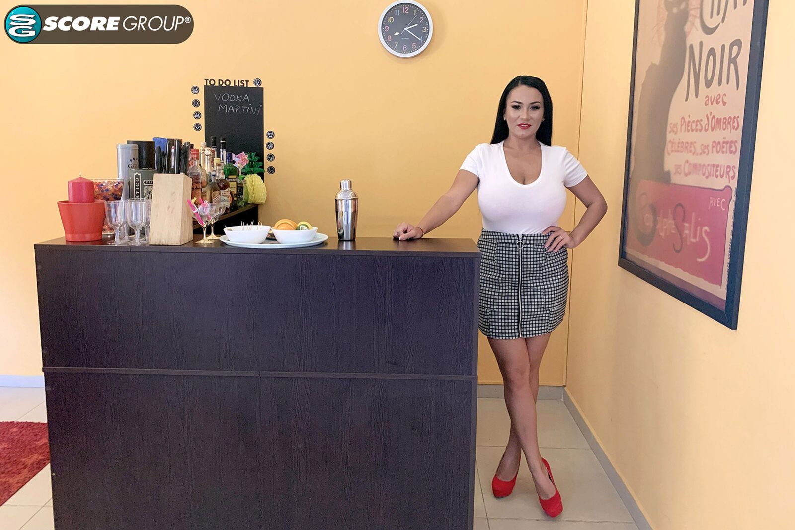 Happy Hour With Helen Star