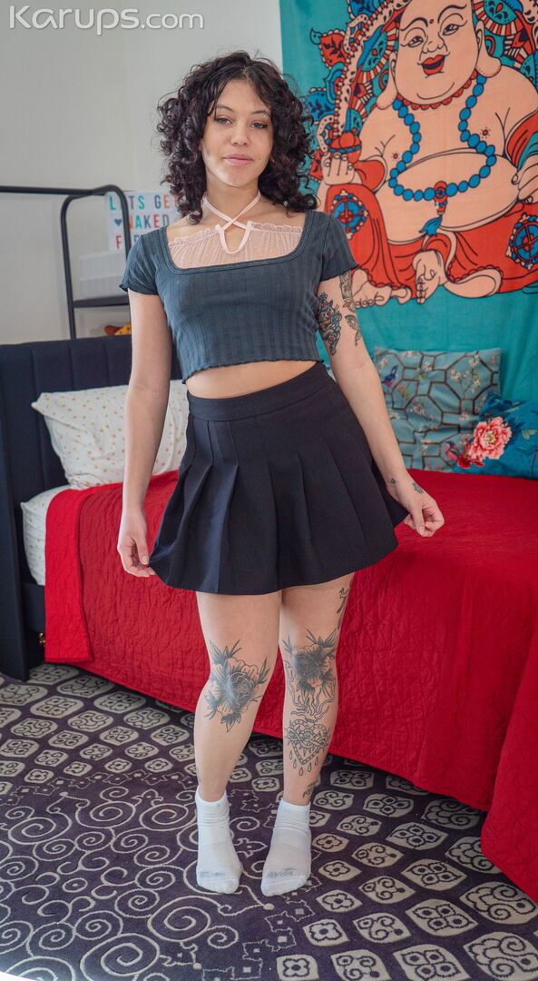 NUBILE TEEN