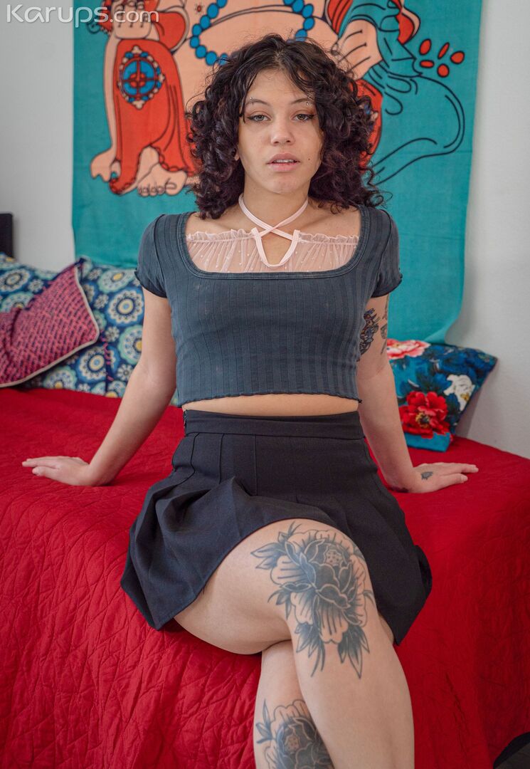 NUBILE TEEN