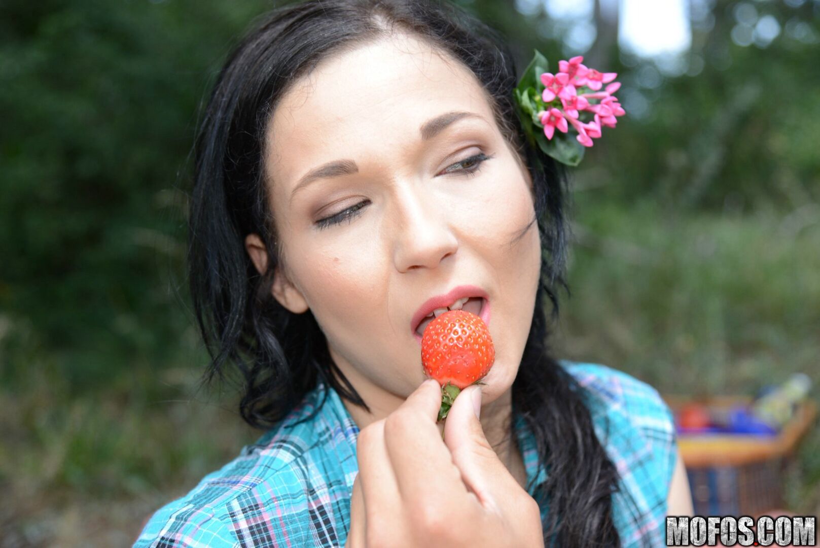 Anal Sex in the Woods