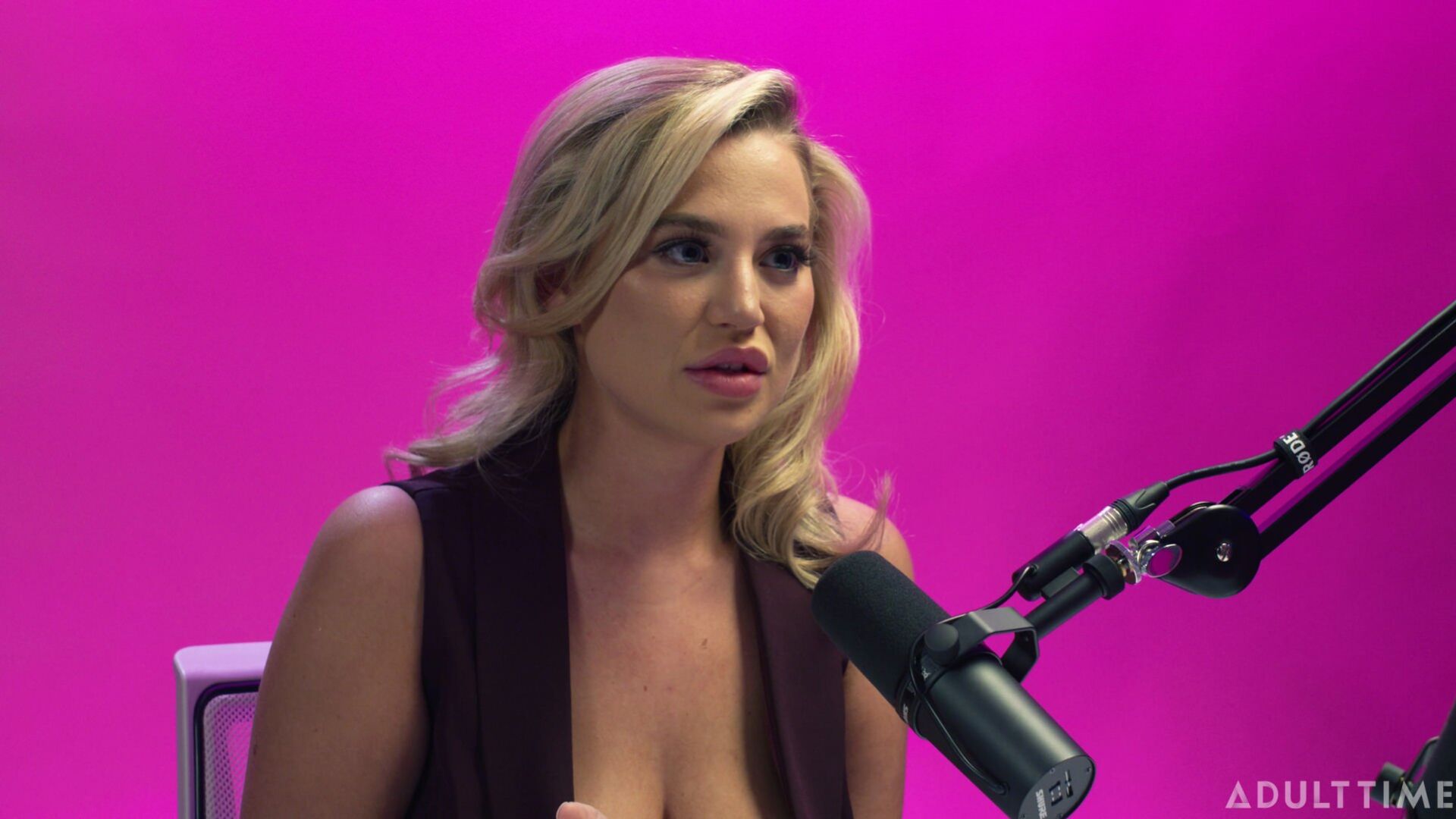 How Women Orgasm - Blake Blossom