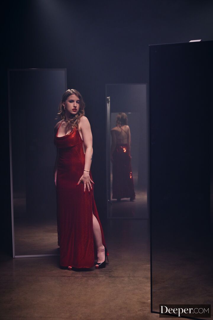 Mirror Mirror 0306