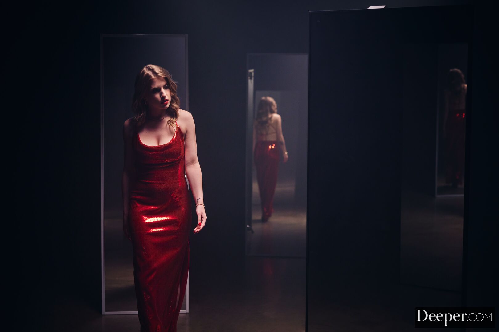 Mirror Mirror 0306